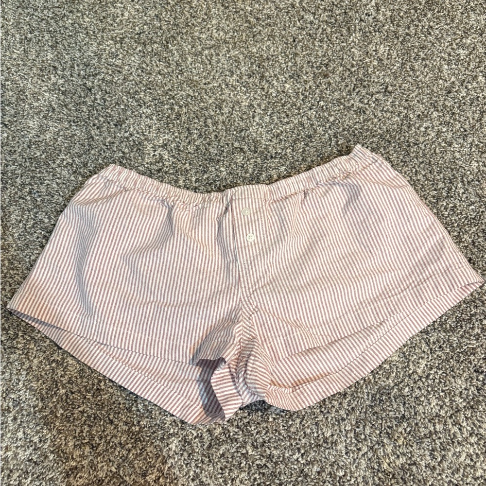 red and white striped low rise brandy melville shorts, new with tags